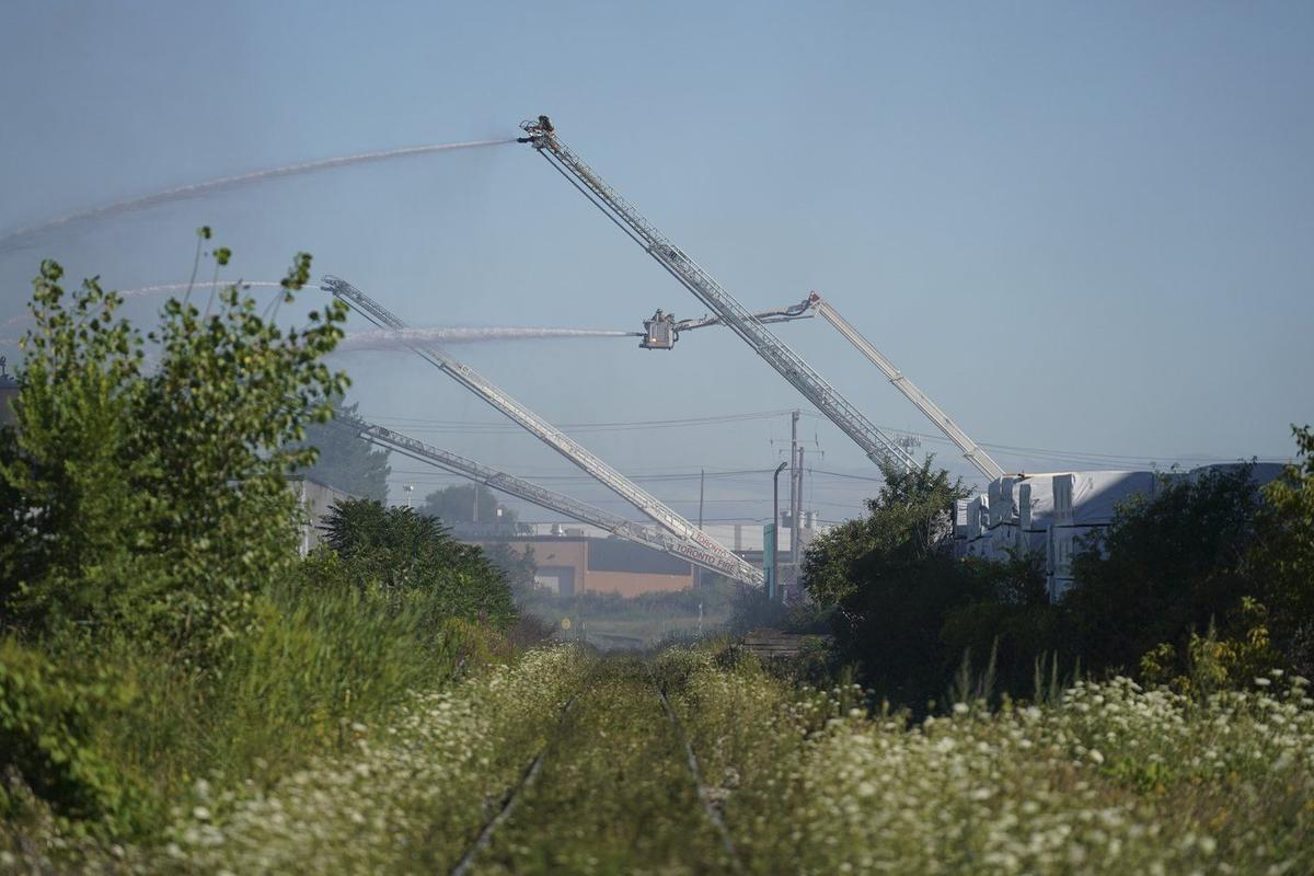 Toronto Firefighters ‘Making Progress’ on Blaze at Industrial Site