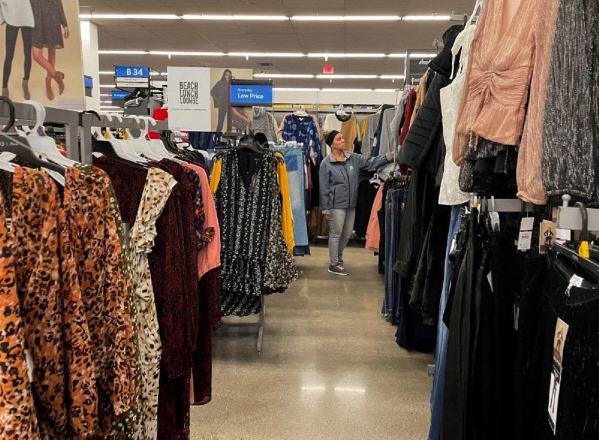 US Retail Sales Increase More Than Expected in July