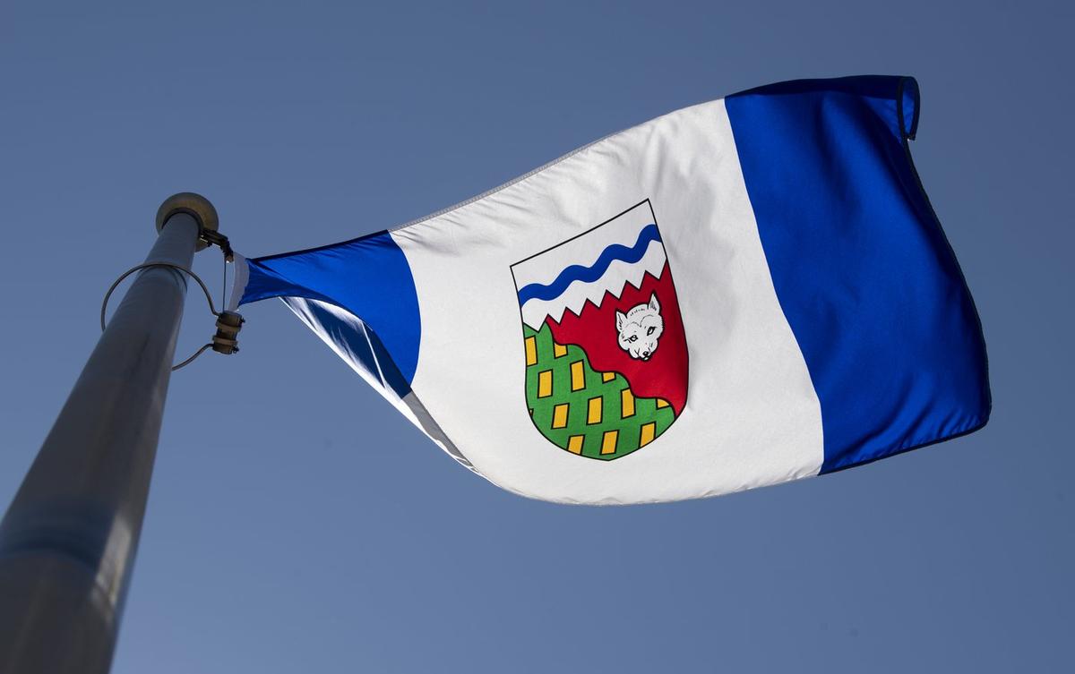 Joint Venture of Arctic Mining Companies Assisting Plane Crash Victims