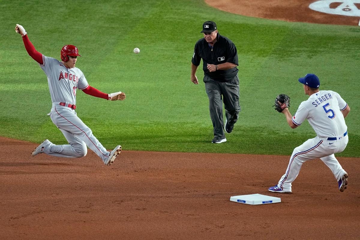 Seager Homers Twice and Drives in 5 Runs, AL West-Leading Rangers Beat Slumping Angels 7–3