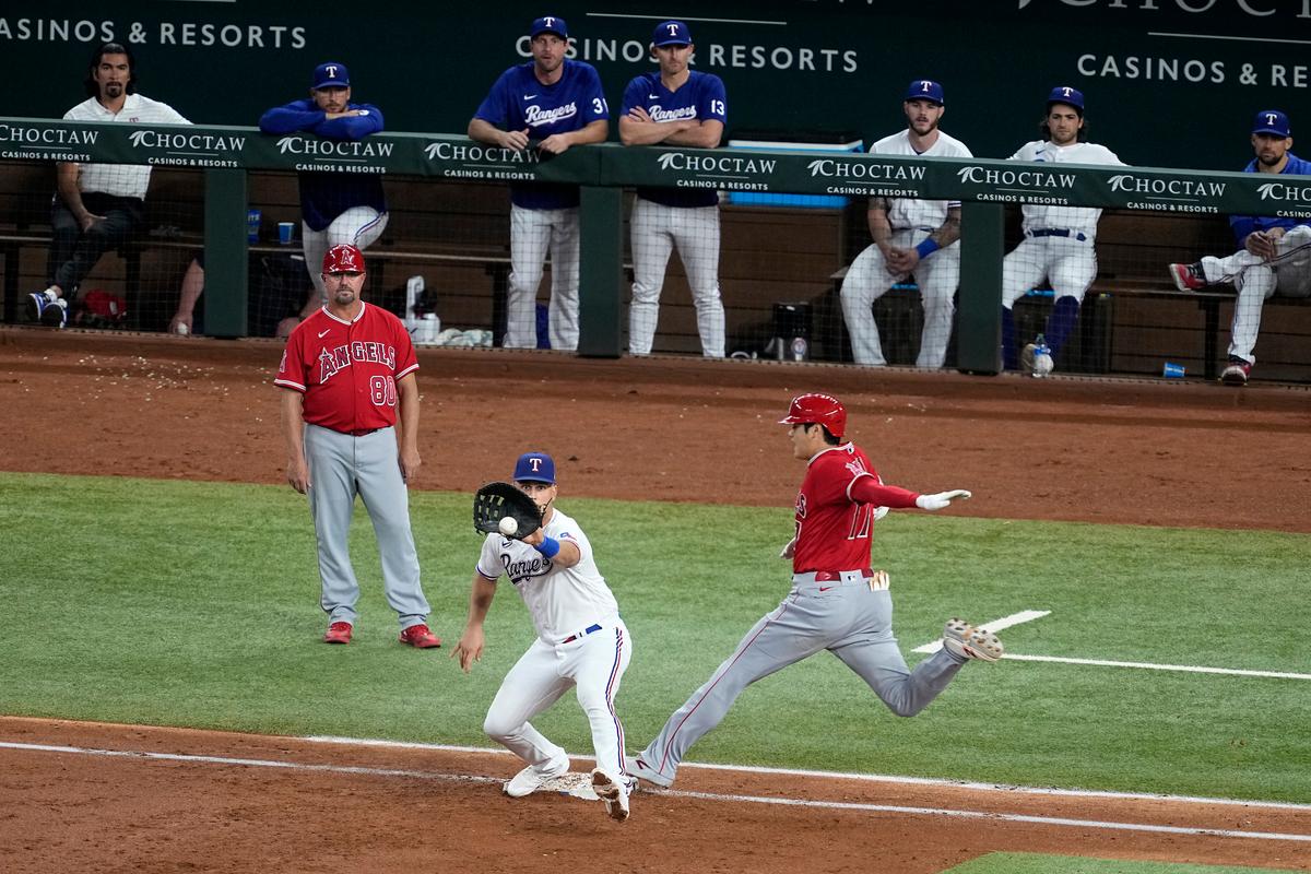 Detmers Takes No-hitter Into 8th Inning, Ohtani Hits 42nd Homer as Angels Beat Rangers 2–0