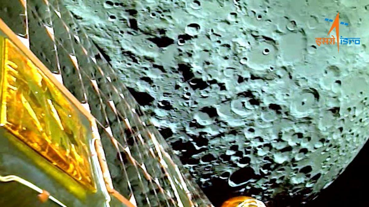 India Closes in on Moon Landing as Russia Also Races to Lunar South Pole