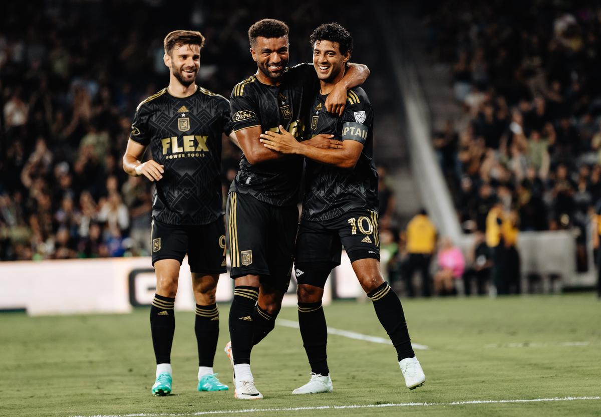 Carlos Vela Returns to Help LAFC Throttle Colorado 4–0