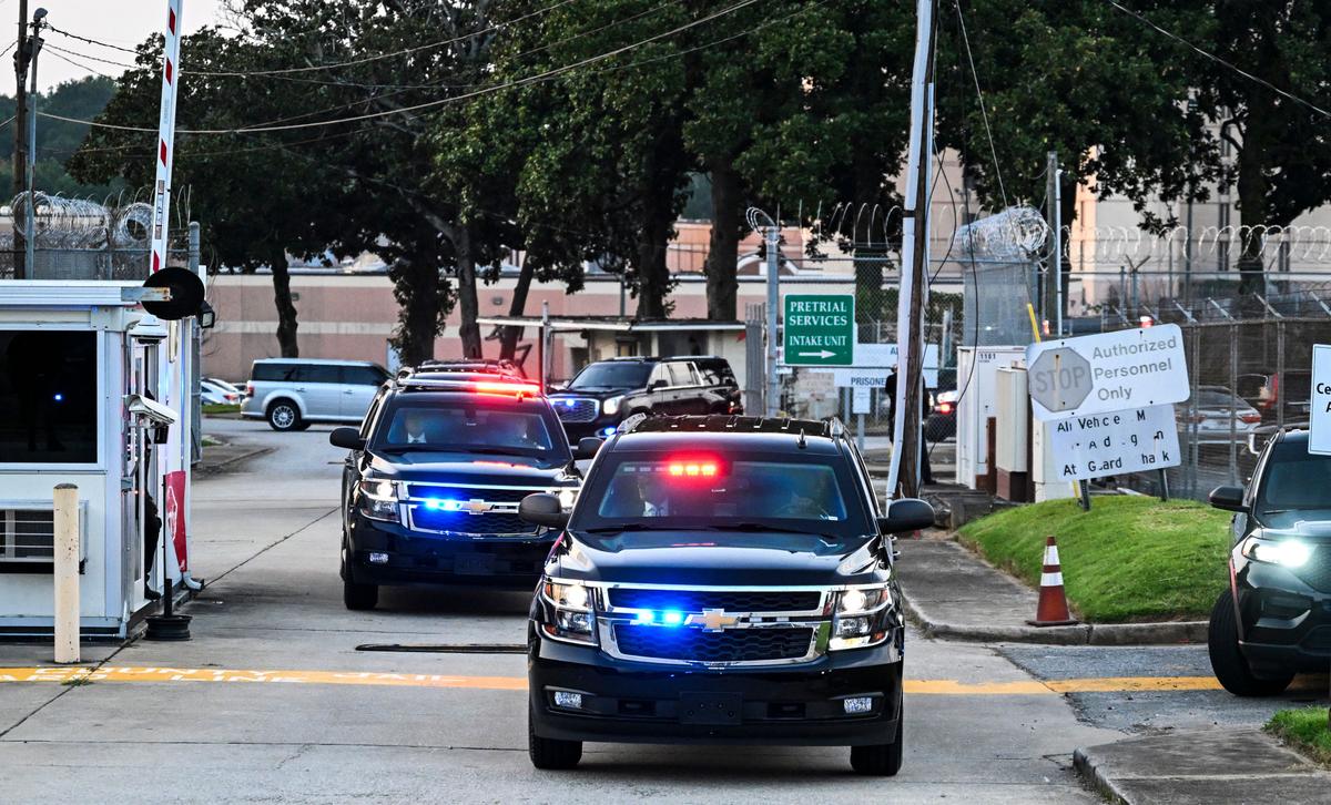 Trump and Others Indicted in Georgia to Be Arraigned on Sept. 6