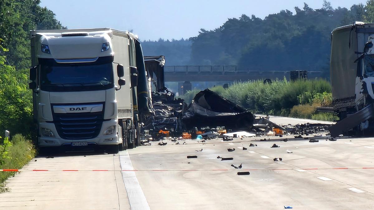 A Multi-Truck Crash Involving Hazardous Materials Kills 2 on German Highway