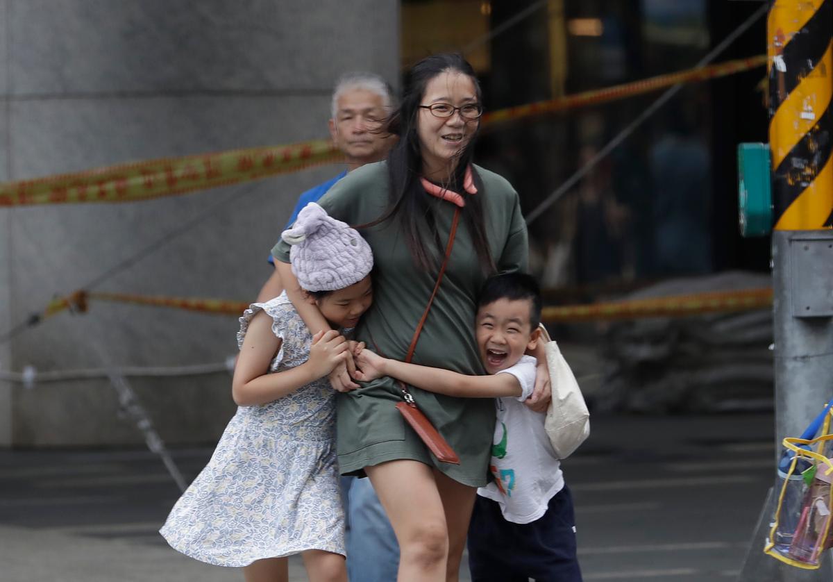 Taiwan Suspends Work, Transport, and Classes as Typhoon Haikui Slams Into the Island