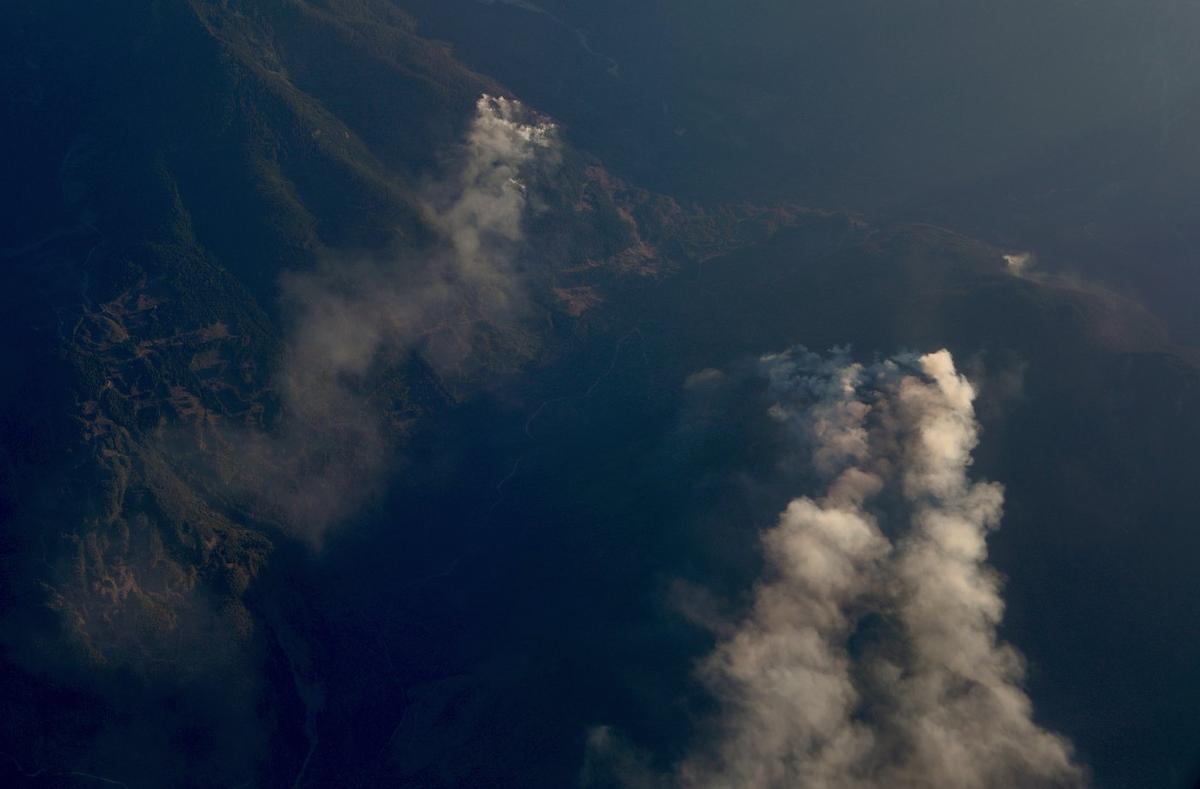Some Evacuation Orders to Lift in BC, but Wildfire Disruptions Drag On