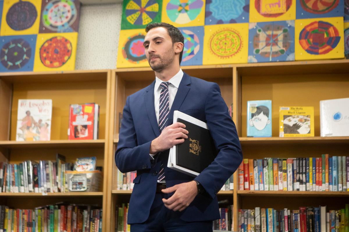 Ontario Education Minister Says to Halt ‘Equity-Informed’ Weeding of School Library Books