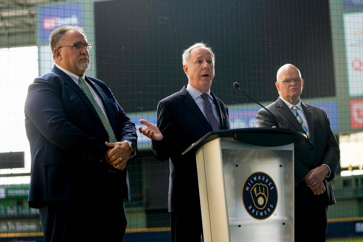 Republicans Propose Spending $614M in Public Funds on Milwaukee Brewers’ Stadium Upgrades
