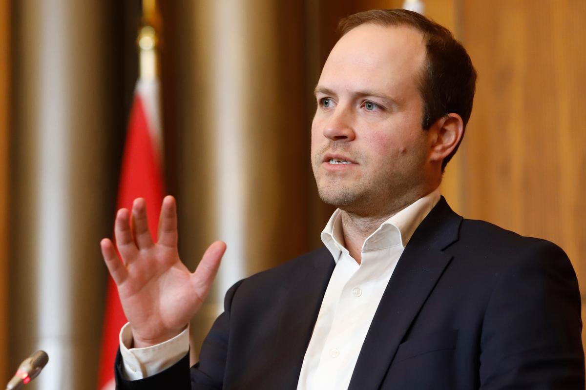 Liberal MP Erskine-Smith Says He Feels ‘Disrespected’ After Being Dropped From Carney’s Cabinet