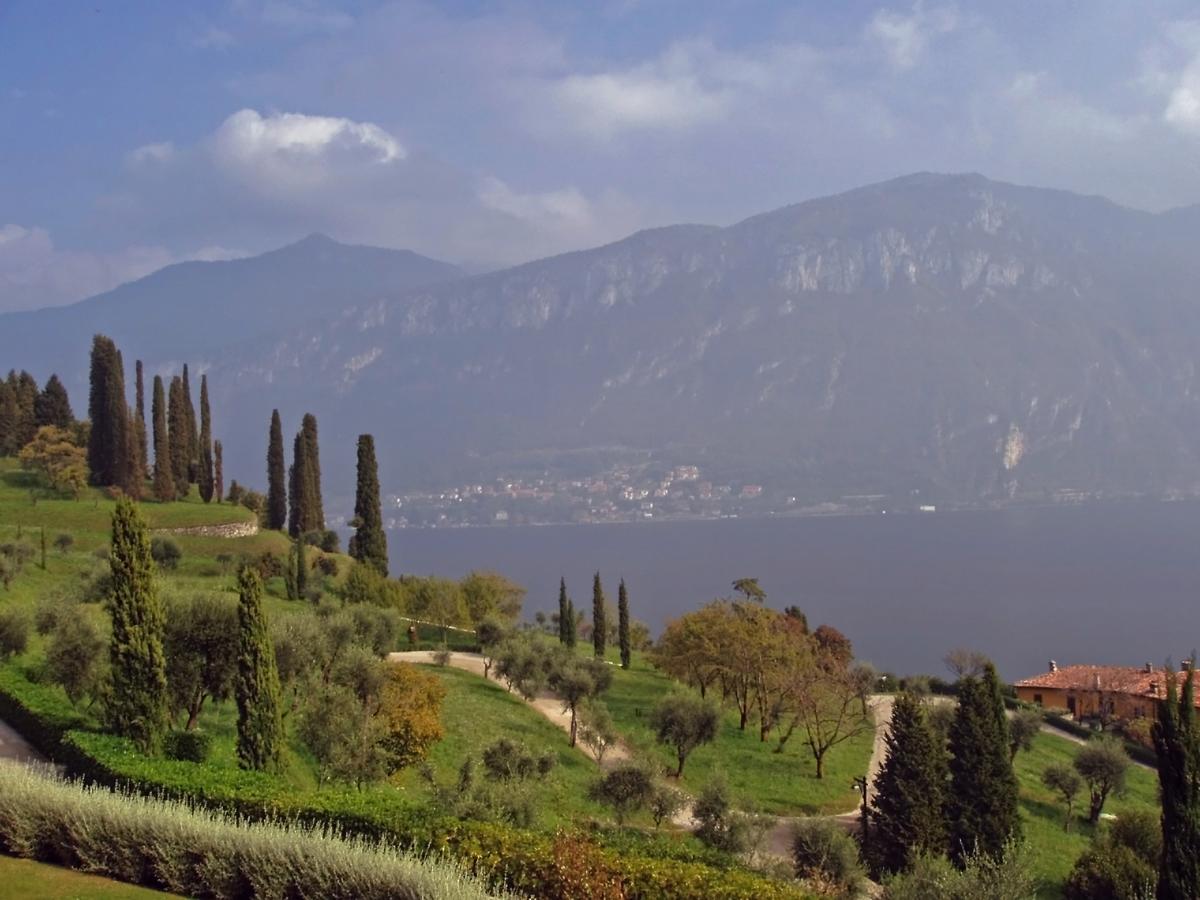 Passalacqua in Italy’s Lake Como Is Named Best Hotel in the World