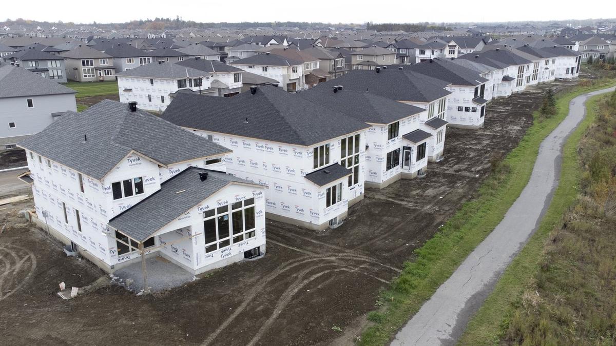 Homeowners Brace for Mortgage Payment Shock Amid Higher for Longer Rate Outlook