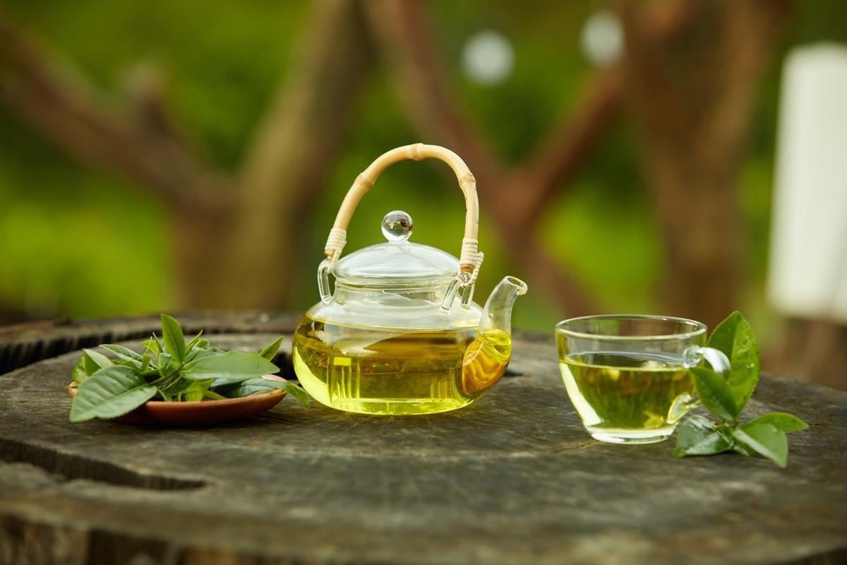 Herbal Tea: A Safe and Healthy Way to Lose Weight Naturally