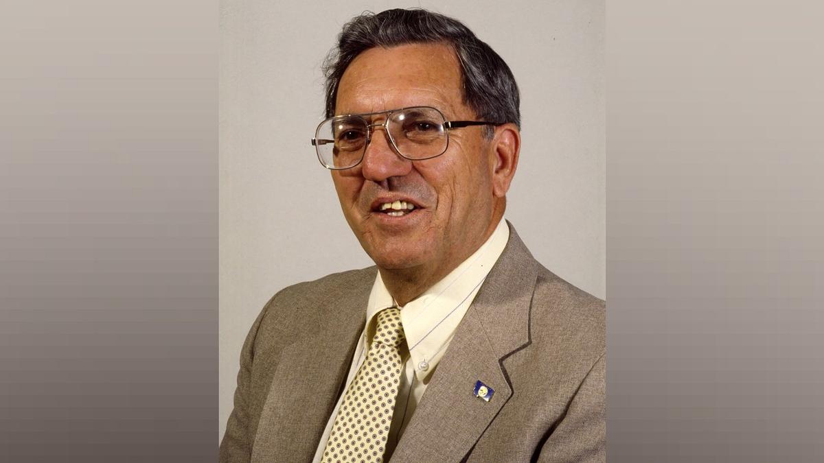 Ted Schwinden, 2-Term Montana Governor, Dies at 98