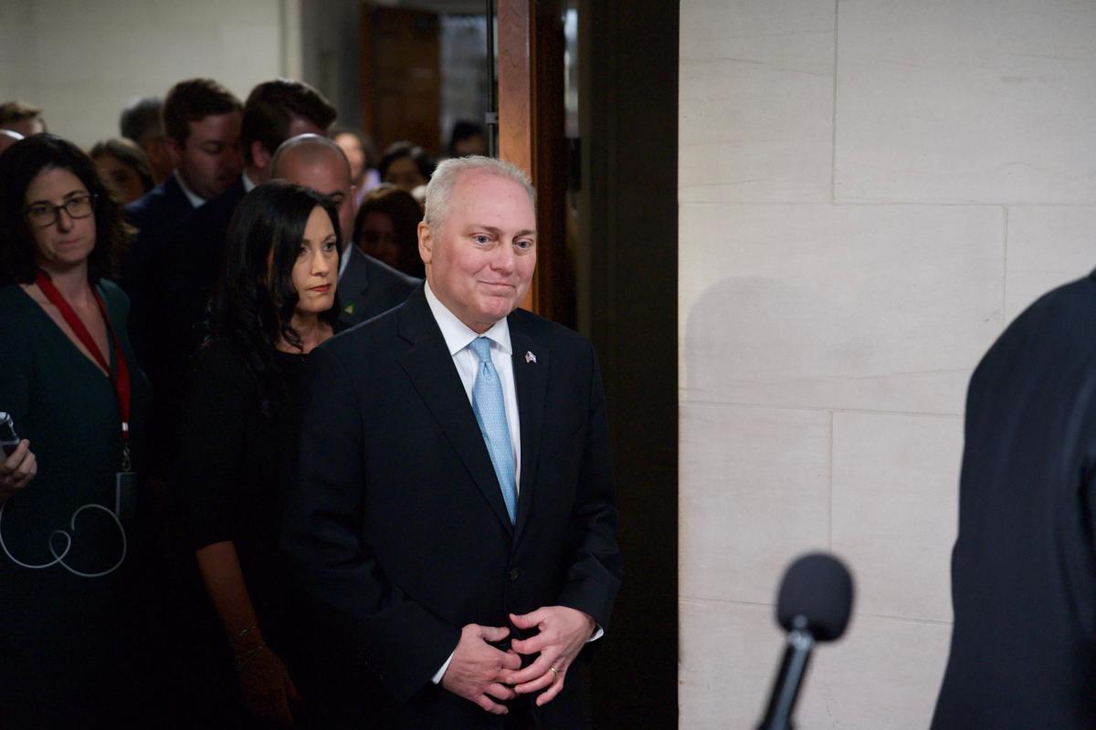 Scalise Defeats Jordan to Win GOP Nomination for Speaker