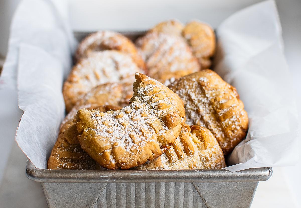 Einkorn Almond Cookies