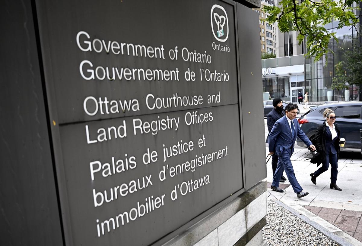 Ottawa Resident Tells Convoy Organizers’ Trial He Felt ‘Threatened’ During Protest