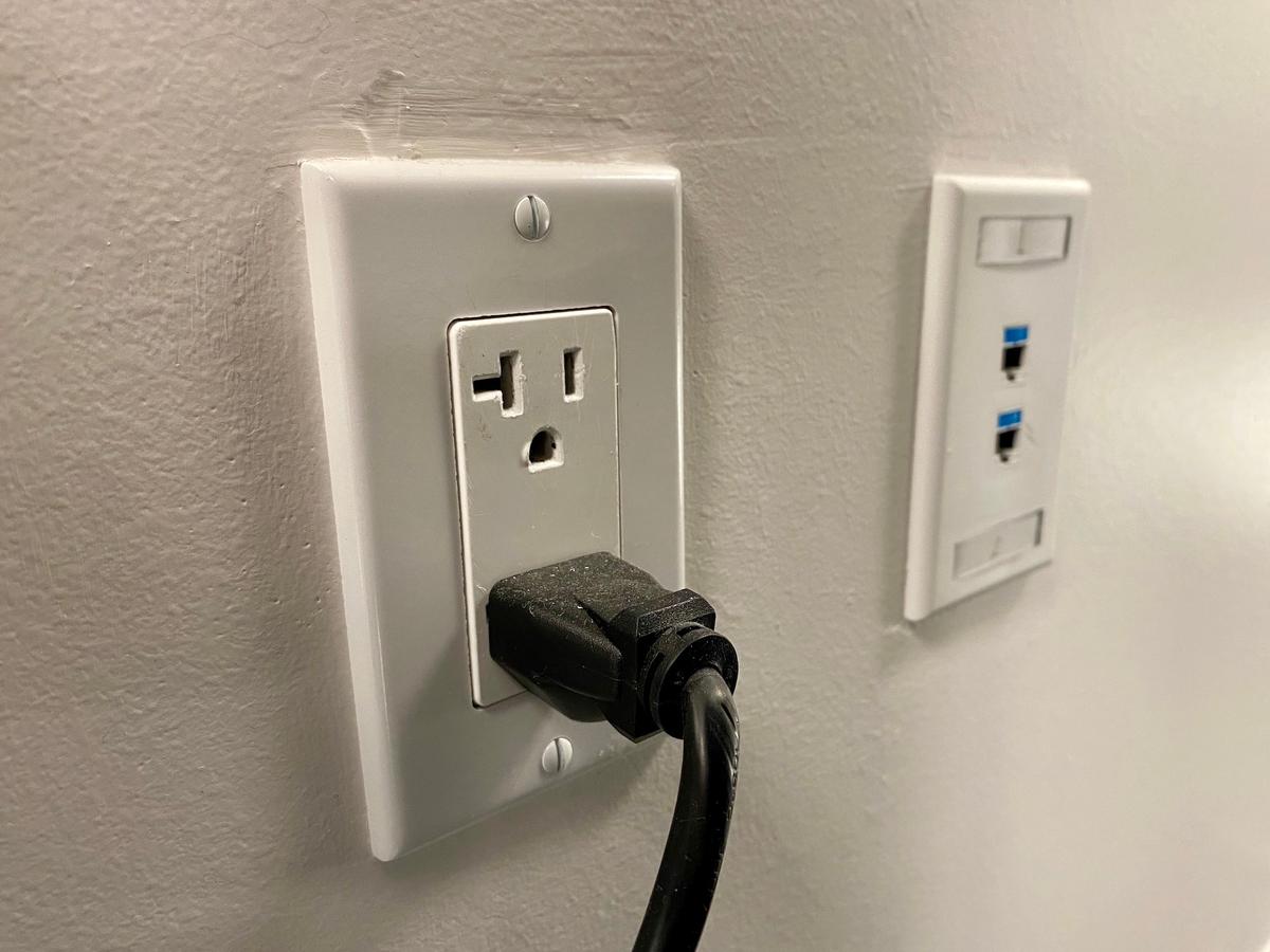 New California Law Targets Lengthy Utility Connection Delays