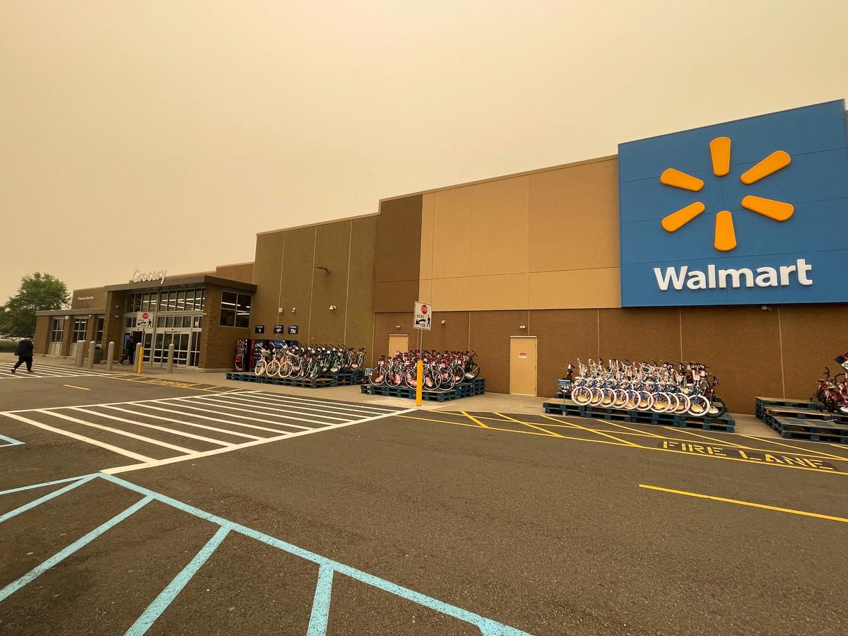 Walmart to Upgrade 1,400 Stores With $9 Billion Investment