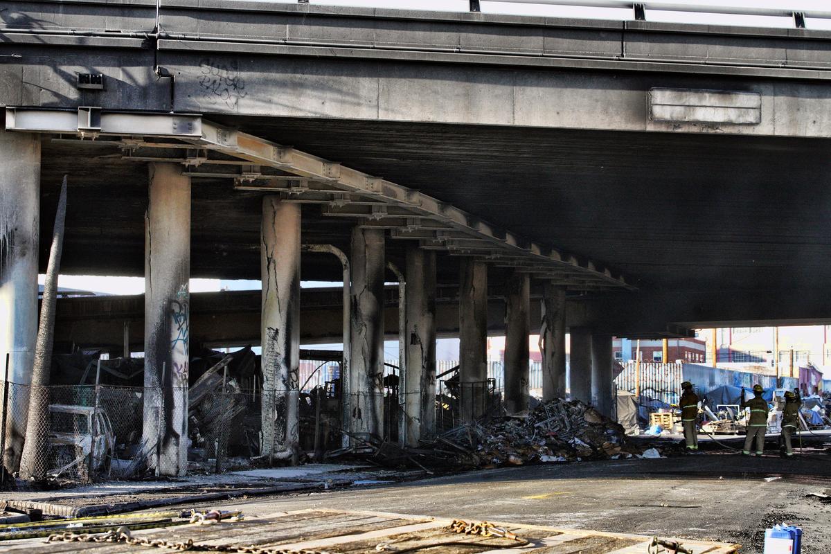 Massive Fire Closes Major Highway in Los Angeles