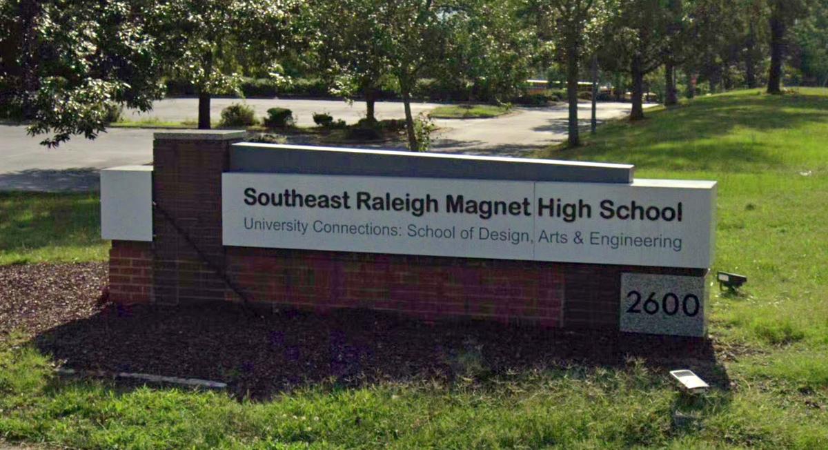 1 Student Killed, 1 Hospitalized in Stabbing at North Carolina High School