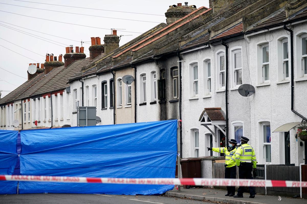 Woman Charged With Manslaughter After 2 Sets of Young Twins Killed in 2021 London Fire