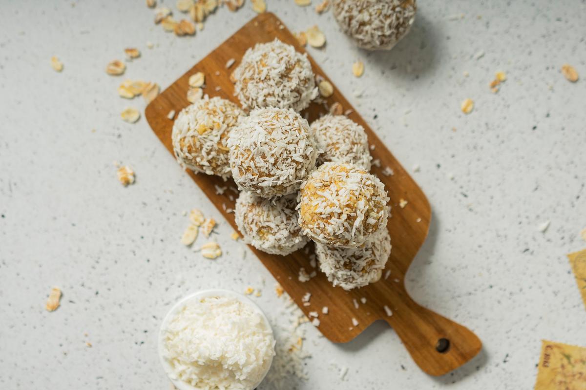 Goji Orange Coconut Delights (Recipe)