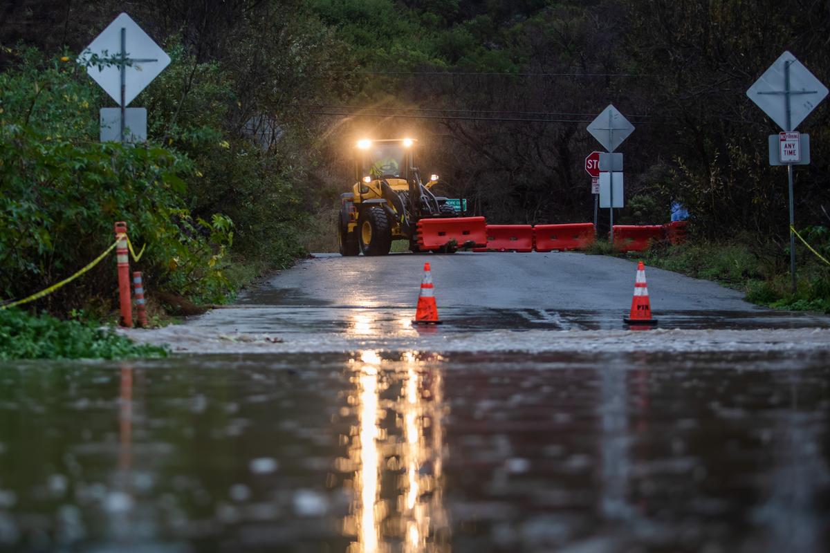 Rain Expected to Linger in Southern California Friday; Dry Weekend Ahead