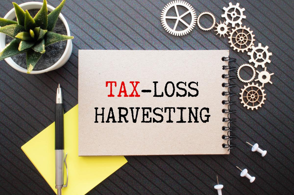 Slash Your Taxes Before Year End: The Benefits of Tax-Loss Harvesting