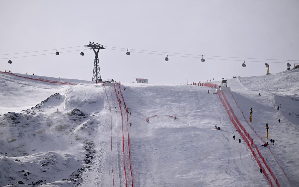 Cable Car Brought Down by Fallen Tree in Austrian Skiing Area, 4 People Hurt