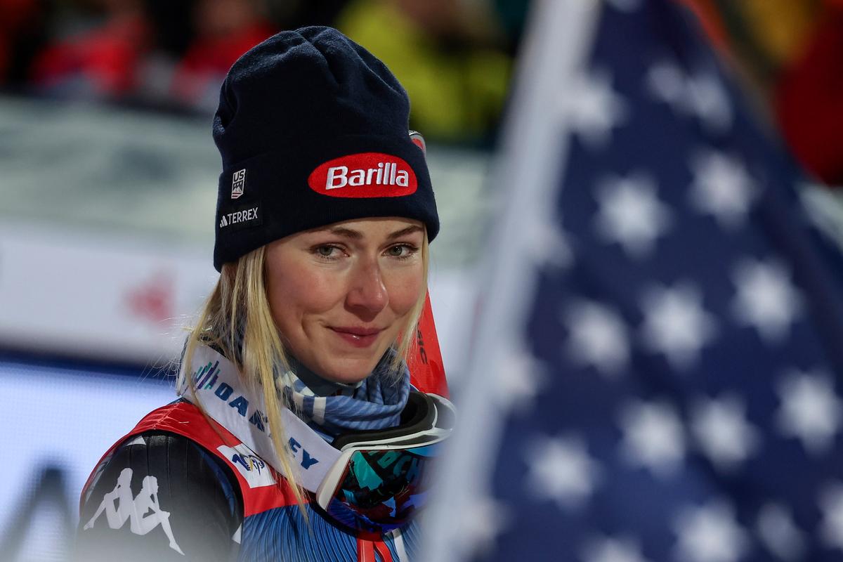 Shiffrin Beats Slovakian Skier Vlhova for Emotional Win in World Cup Night Race in Austria