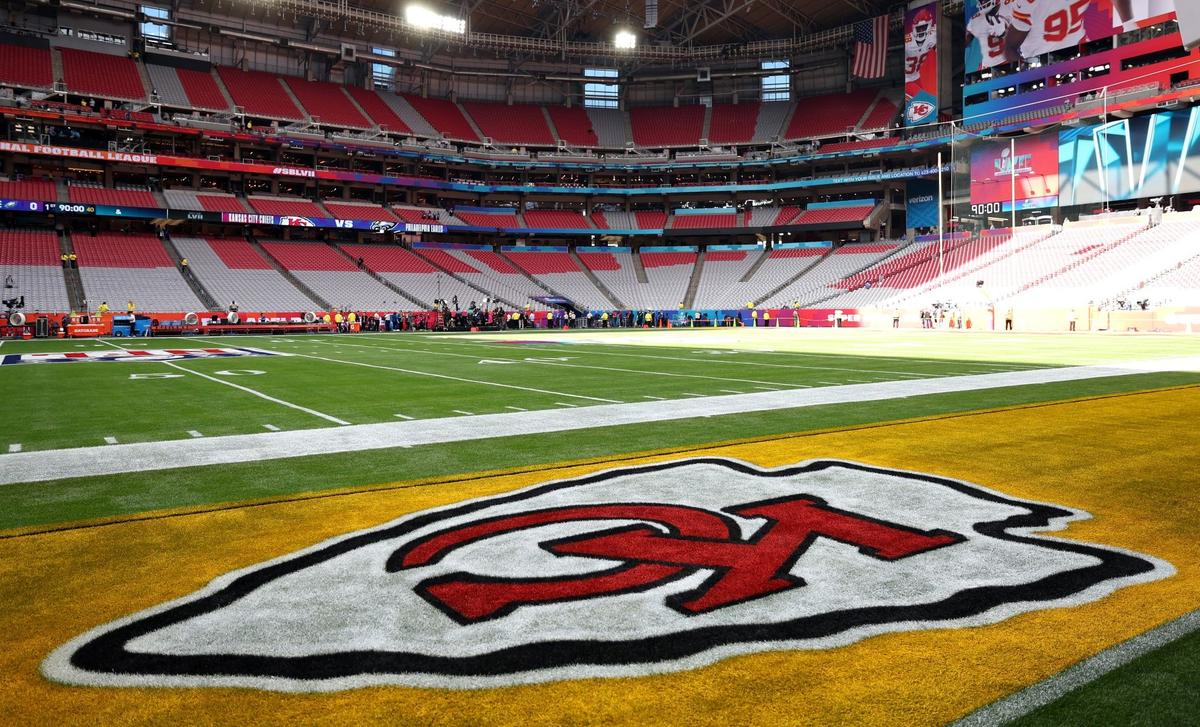 Kansas City Man Unaware of 3 Friends Freezing to Death in His Backyard, Lawyer Says