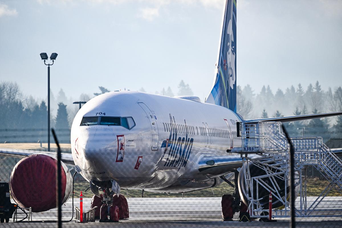 Boeing Sanctioned by US Investigators for Sharing Door Plug Blowout Details With Media