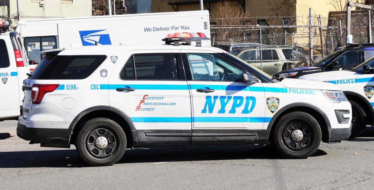 3 Hospitalized After Knife Attack on Party Boat in New York City Along Brooklyn Waterfront
