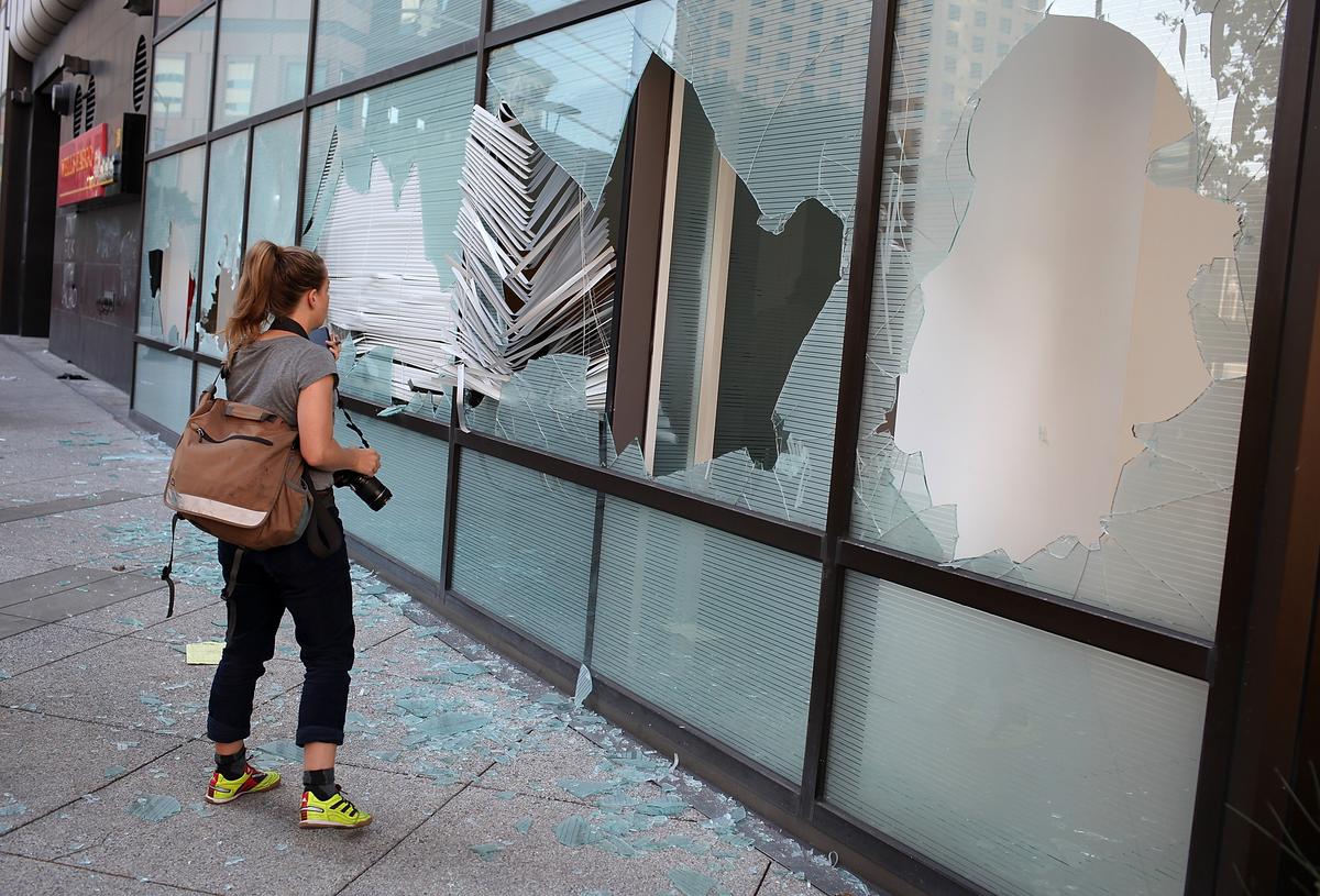 Newsom Sending More California Highway Patrol Officers to Combat Crime in Oakland, Bay Area