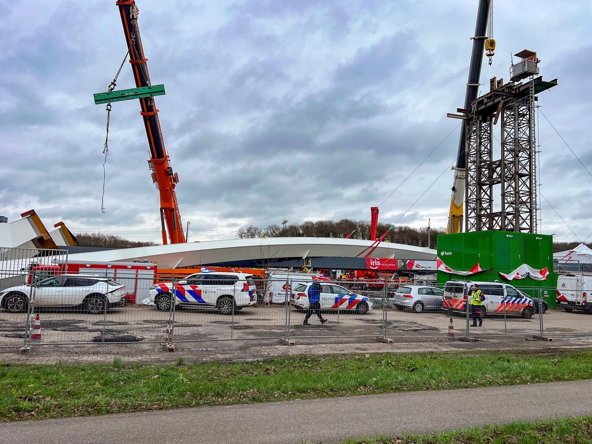 2 Workers Die After Part of Bridge Being Built Over Dutch Canal Collapses