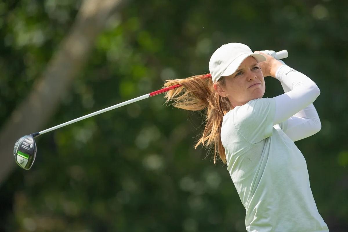 Narin An, Sarah Schmelzel Share Slim Lead at Blue Bay