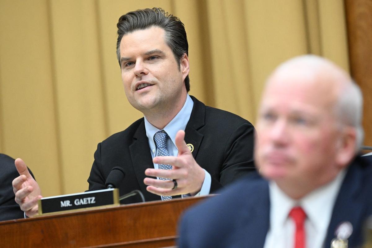 News Brief: Trump Picks Bondi for Attorney General; ICC Issues Arrest Warrants for Israeli Leaders; Putin Says Russia Used New MRBM to Strike Ukraine