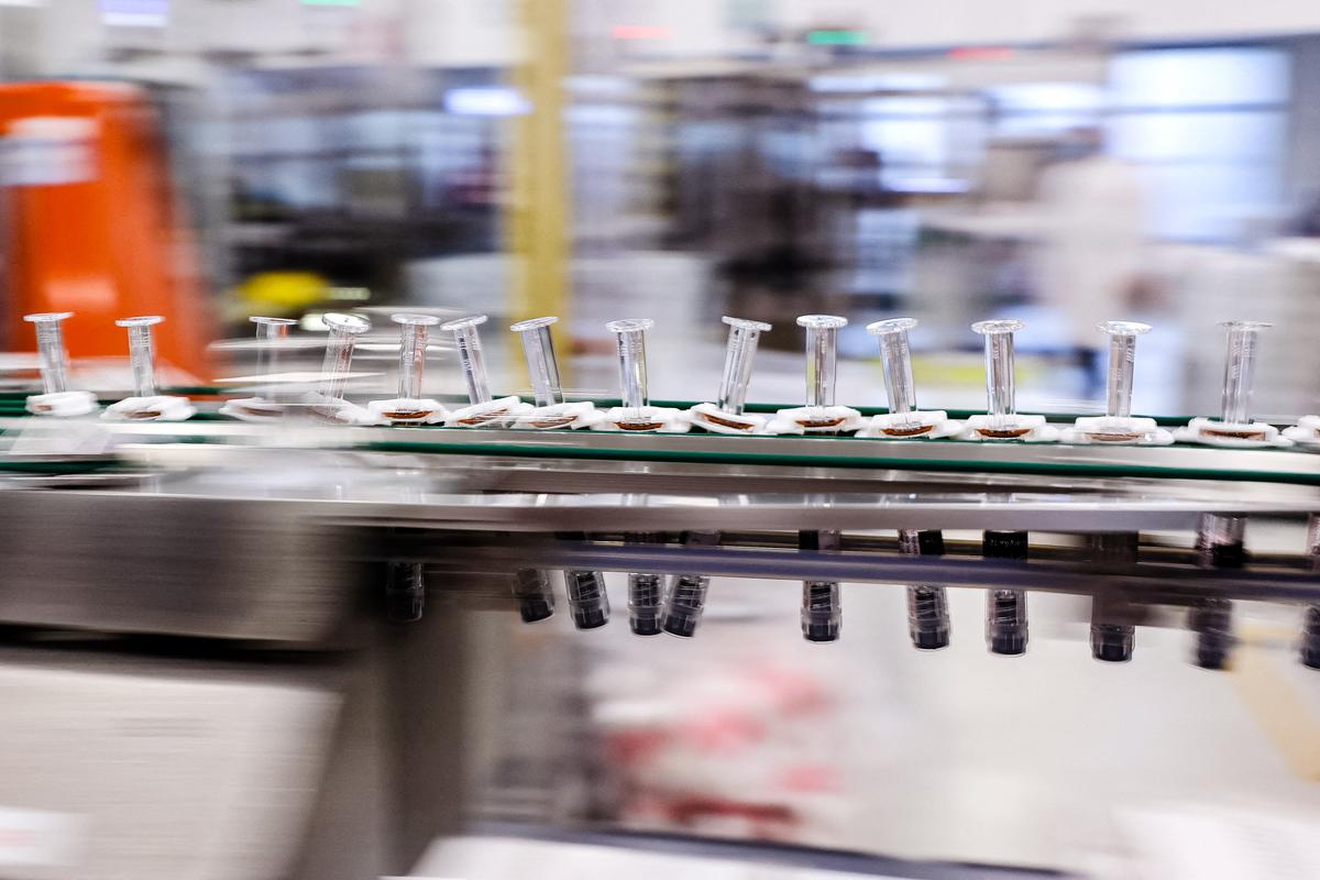 Pharmaceutical Company Discloses Why It Stopped Trials of New Vaccine