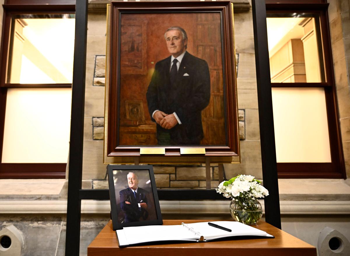 Former Prime Minister Mulroney Lying in State as Dignitaries, VIPs Pay Tribute