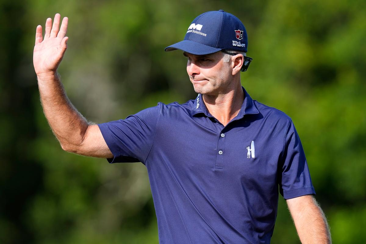 Streelman Puts His New Gadget to Use on the Greens. He Leads at Innisbrook With 64