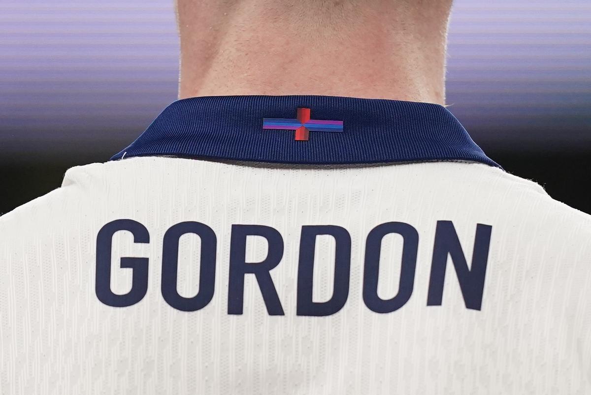 England Fans Divided Over St George’s Cross Colour Change on New Shirt