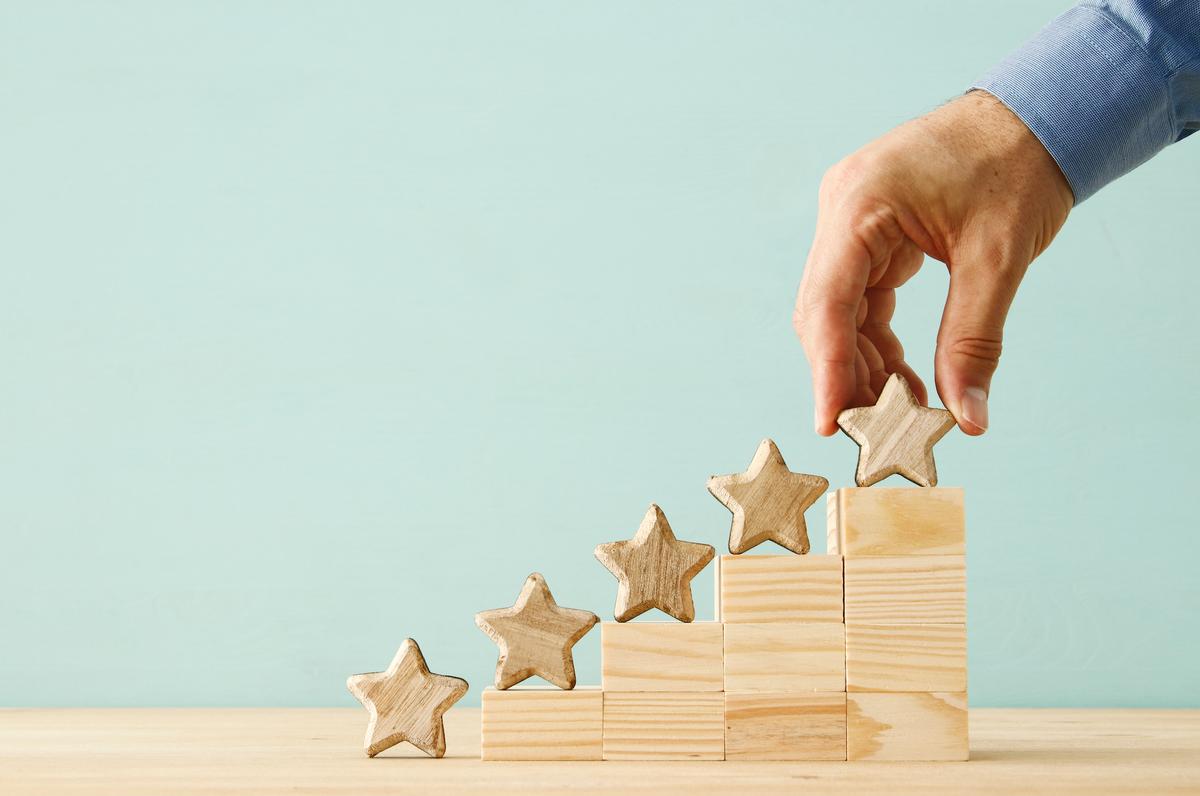 How Many Stars for Social Security Service?