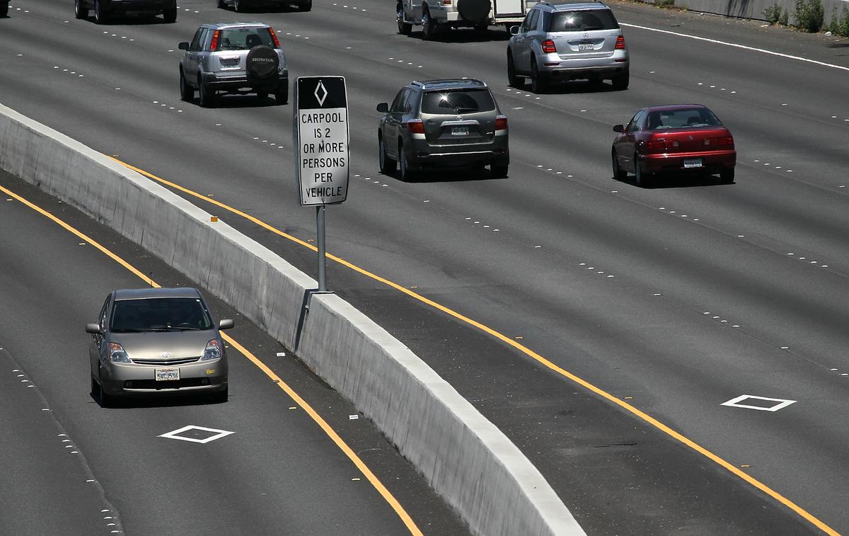 California’s Solo Drivers With EVs, Hybrids May Get Booted From Carpool Lanes After Next Year