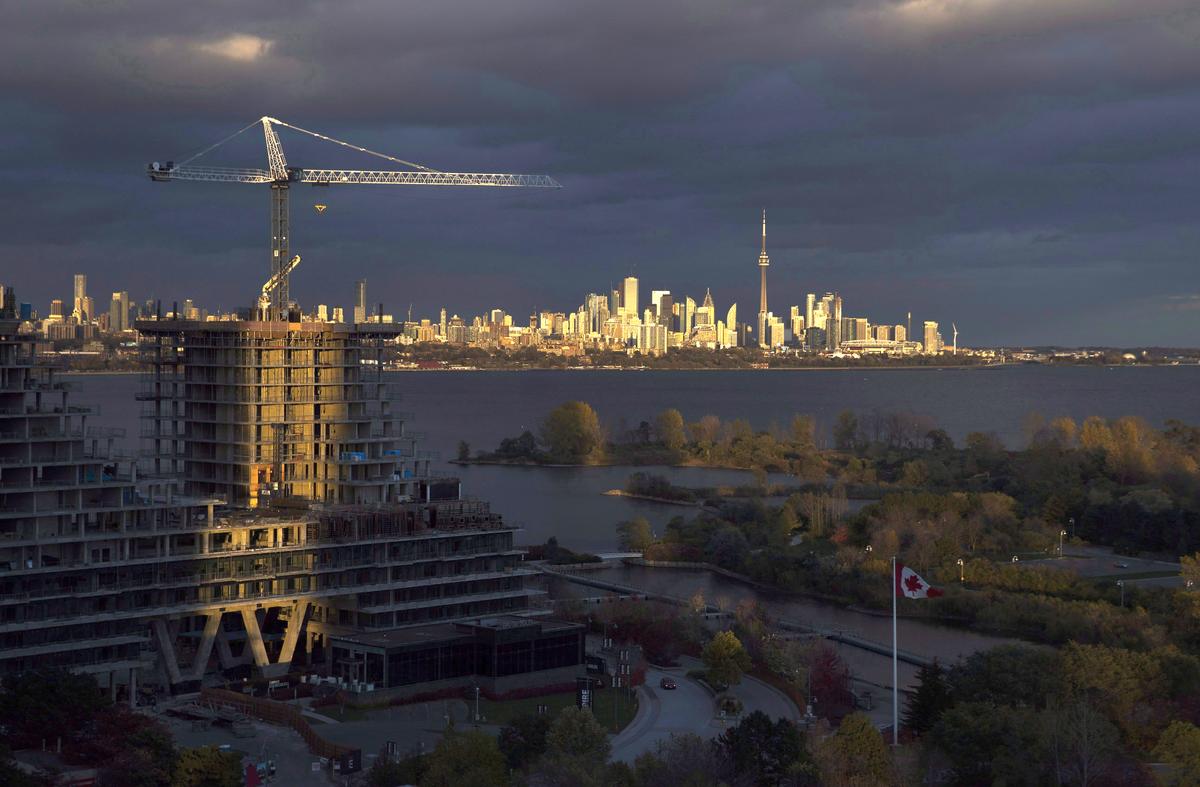The Housing Market Isn’t Racist. Blame Your Parents Instead