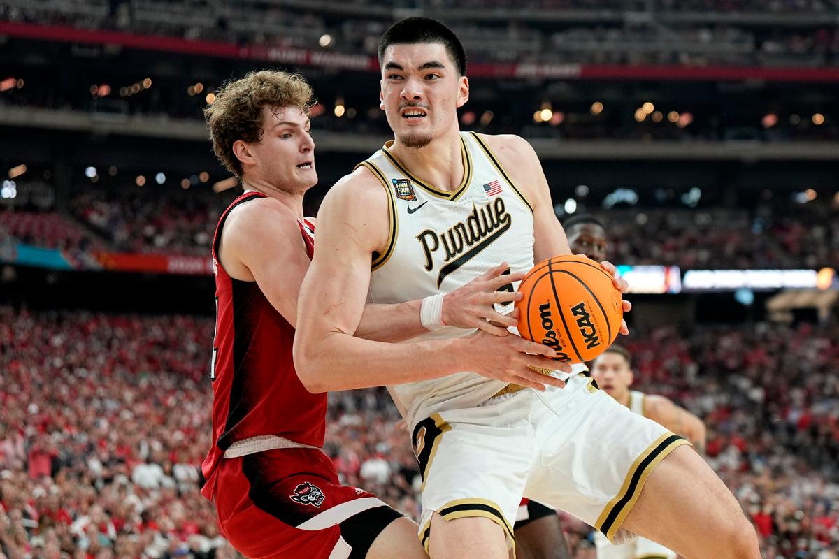 Zach Edey and Purdue Power Their Way Into NCAA Title Game, Beating N.C. State 63–50