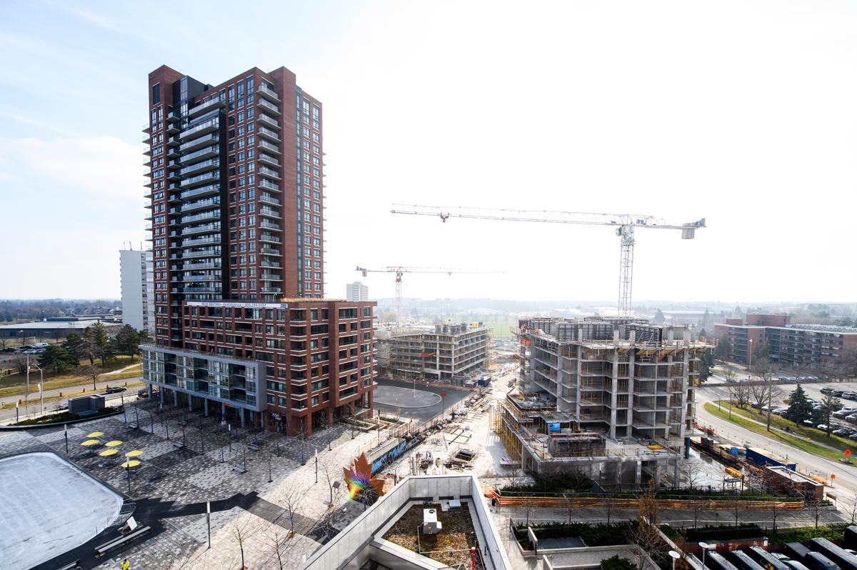 In Federal Budget, Ottawa Looks to Canada Post Land for Building Housing Supply