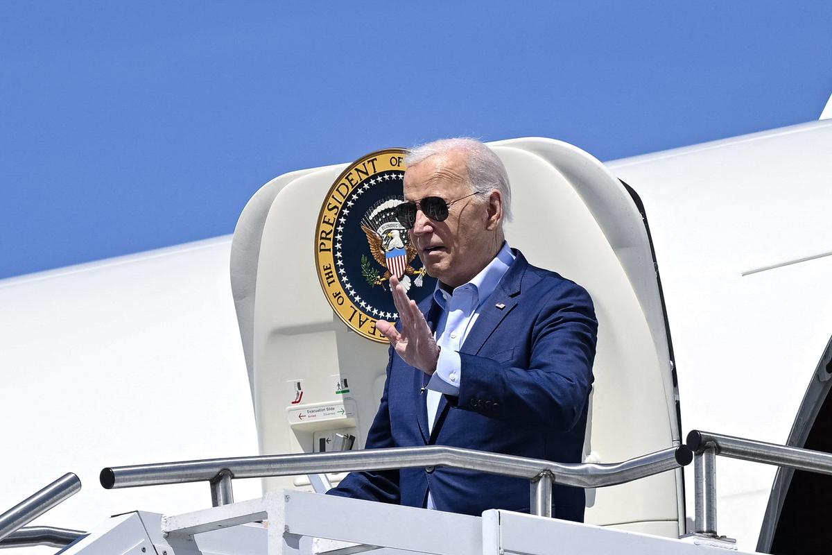 Biden Pushes Tax Hikes, Attacks Trump in Hometown of Scranton