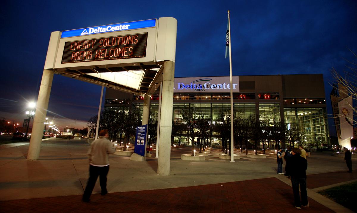 Coyotes’ Troubled Tenure in Arizona Near the End