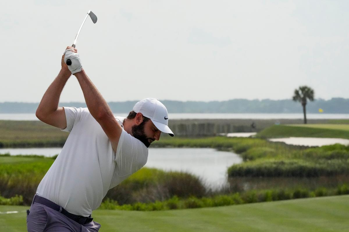 Masters Champ Scottie Scheffler Shoots 63 and Leads the RBC Heritage by One